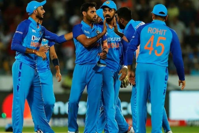 Umran Malik, Mohammed Siraj Added To India's T20 World Cup Squad As Travelling Reserves - Reports